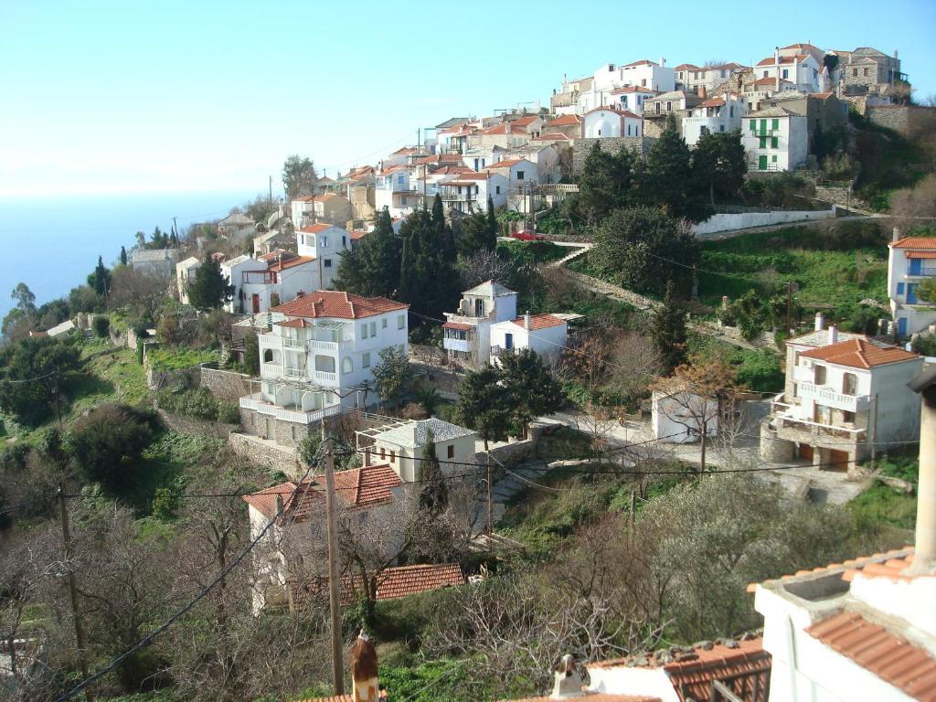 Asteri Apartments Alónnisos المظهر الخارجي الصورة